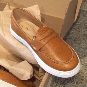 Penny loafer size 5.5